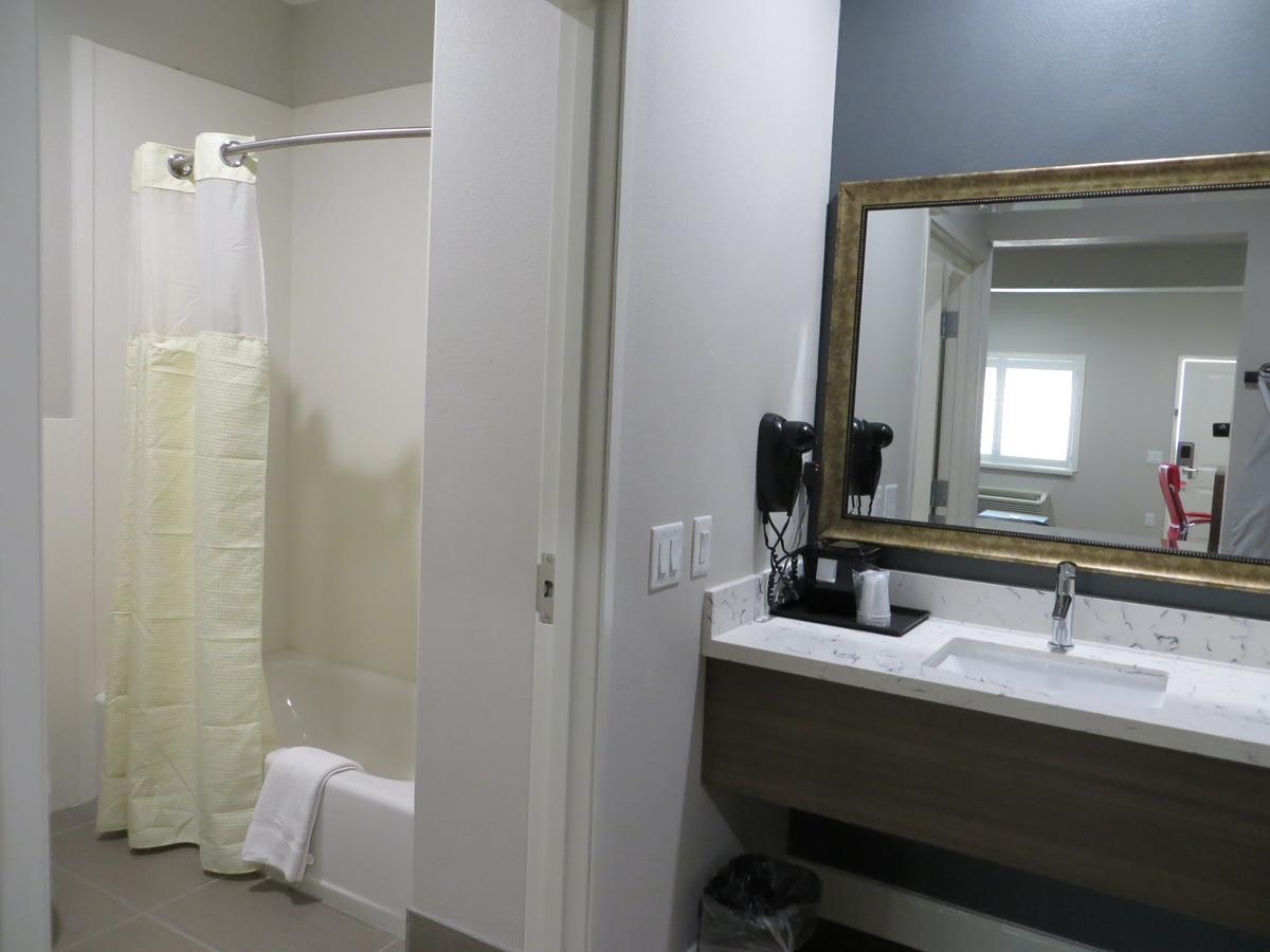 Grand Villa Inn & Suites Chinatown ヒューストン エクステリア 写真