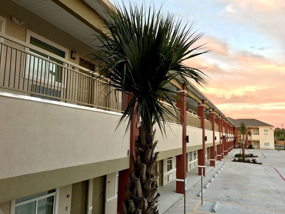 Grand Villa Inn & Suites Chinatown ヒューストン エクステリア 写真